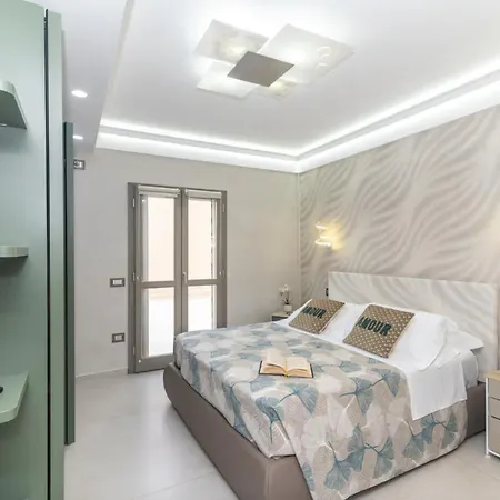 Esclusivo 2 Bedr, View, Garden, Parking, Grill לה מדלנה