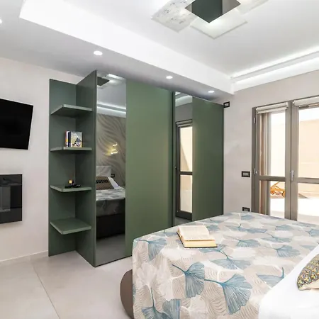 Esclusivo 2 Bedr, View, Garden, Parking, Grill לה מדלנה