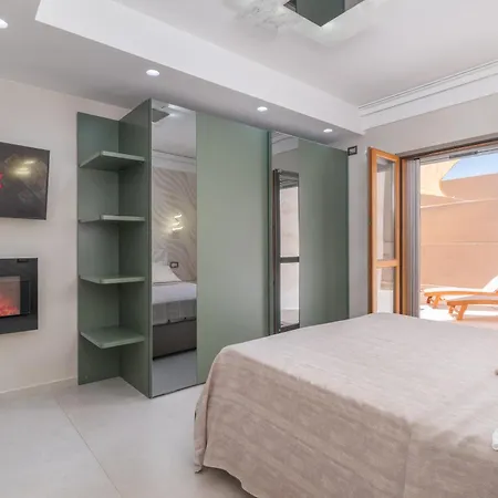 Apartment Esclusivo 2 Bedr, View, Garden, Parking, Grill *
