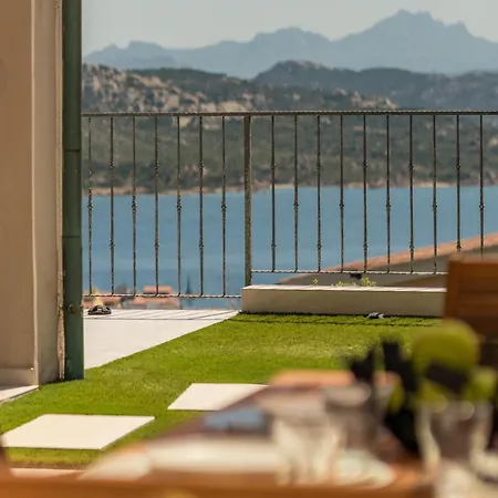 Apartment Esclusivo 2 Bedr, View, Garden, Parking, Grill *